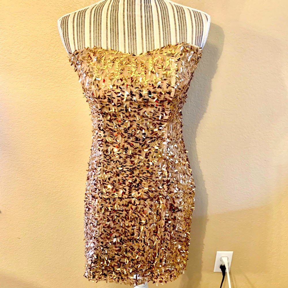 Wet Seal Bling Dress Small Strapless MiniDress Tan Gold Confetti Sequins Sparkly